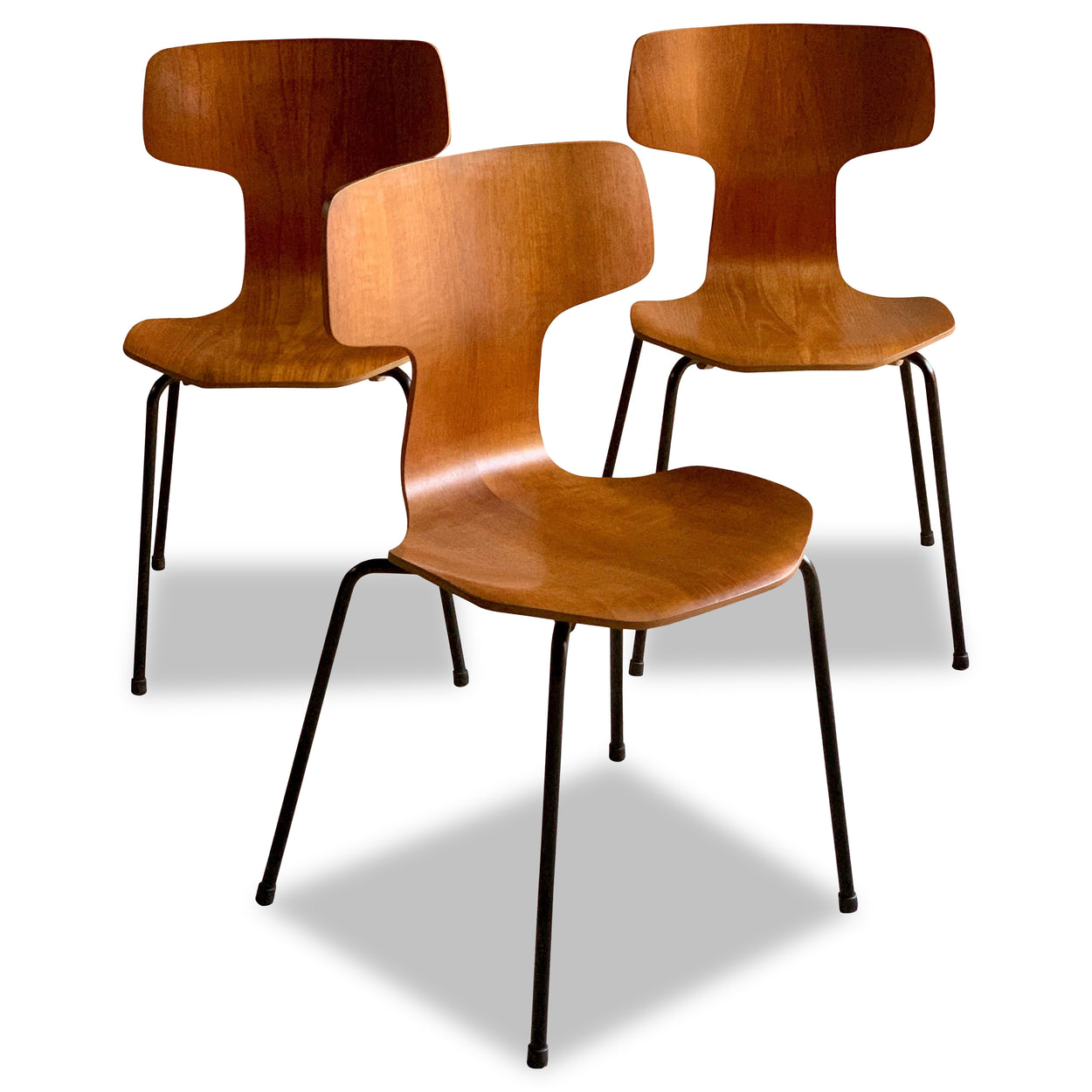 Arne Jacobsen Model 3103 Hammer Chairs for Fritz Hansen Denmark